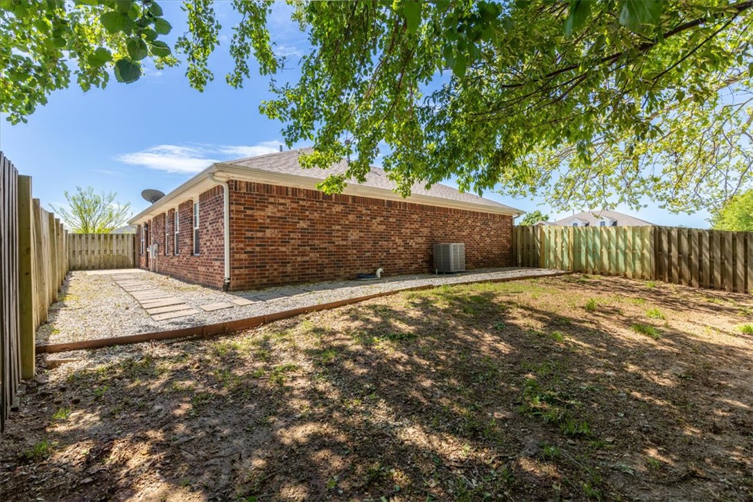 Carriage Square Sub Bentonville - Residential