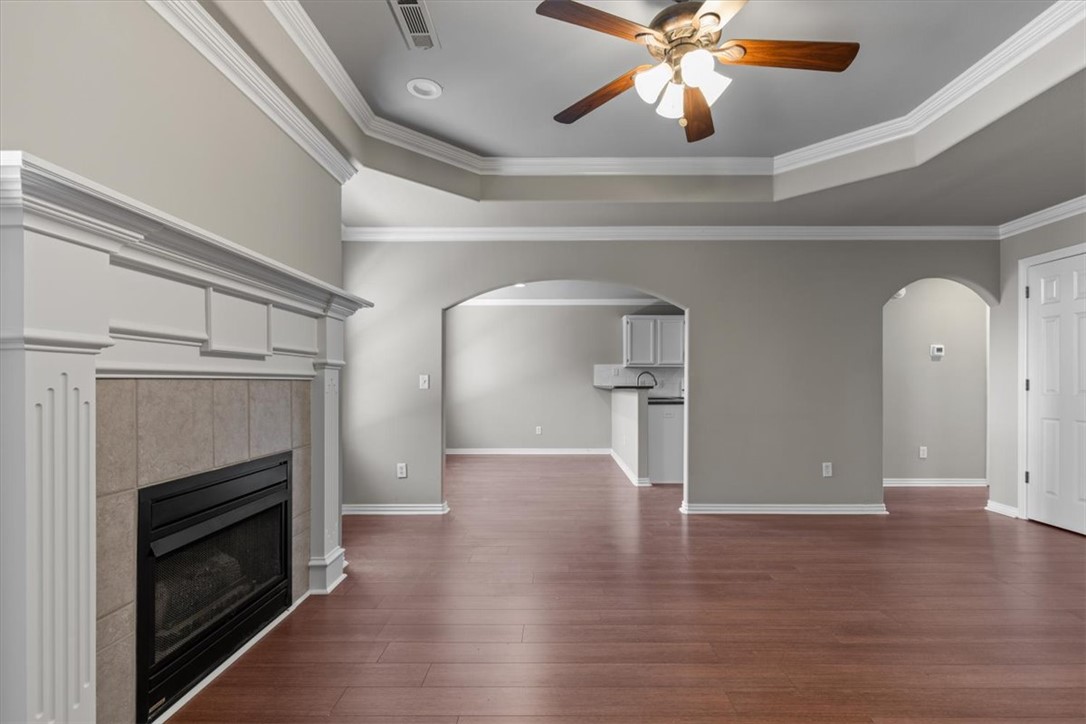 Carriage Square Sub Bentonville - Residential