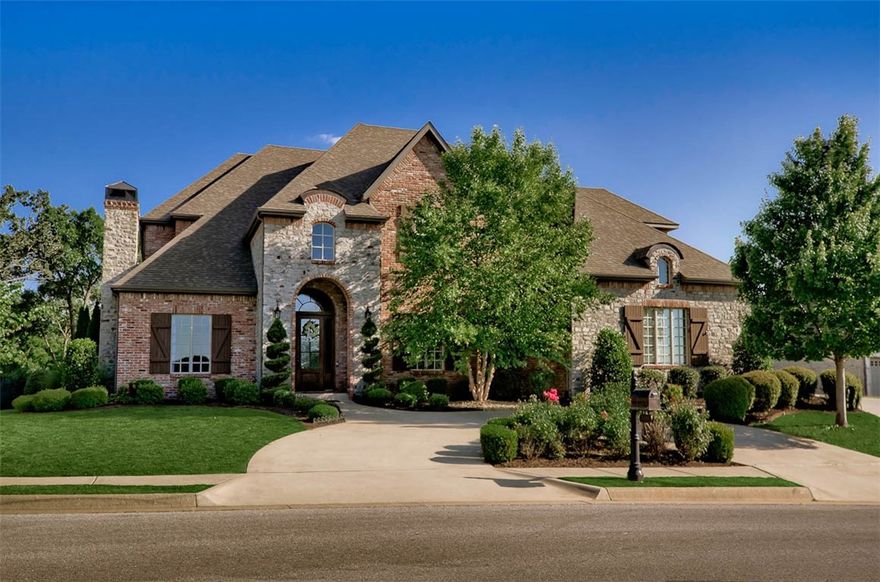 Inspiring Custom Golf Front! Luxuriously Open Floor Plan w/ 2 Living Rooms, an Innovative Office Space w/Beautiful Built-ins & Tuck-in Privacy & a Chic Screened-in Porch w/ Built-in Grill just off the Kitchen is just the beginning! Expansive Kitchen w/ Oversized Island, Savvy Storage Solutions, Double Oven & Gas Range will Delight Your Resident Chef.  Master Suite is reminiscent of the finest hotels w/ lovely sitting area, spa-like bath & huge closet! 2nd level offers even more to Love w/ Huge Bonus room