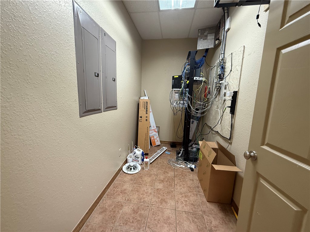 Shelby Square Comm Sub - Commercial Lease