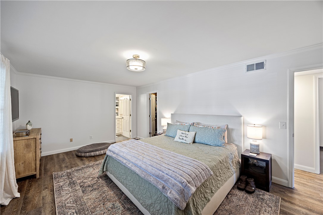 EASTON - Residential