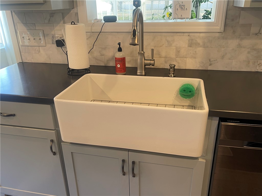 EASTON - Residential