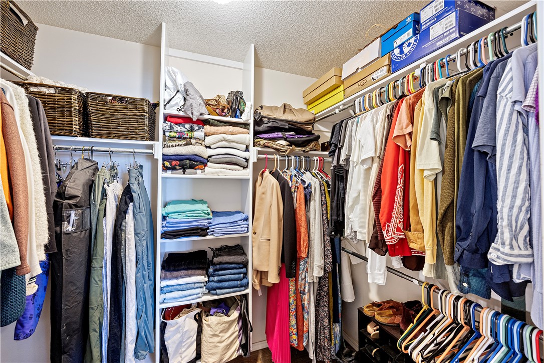 EASTON - Residential