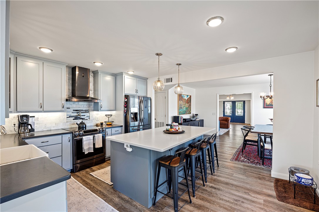 EASTON - Residential