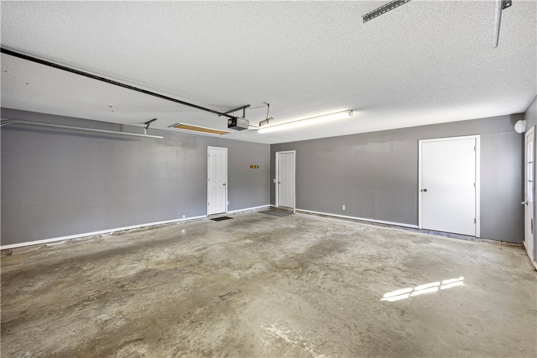 EASTON - Residential