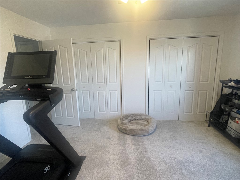 EASTON - Residential