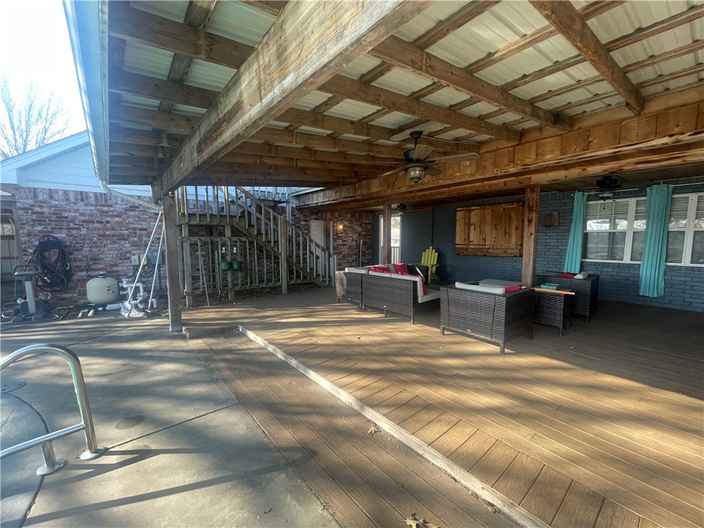 EASTON - Residential