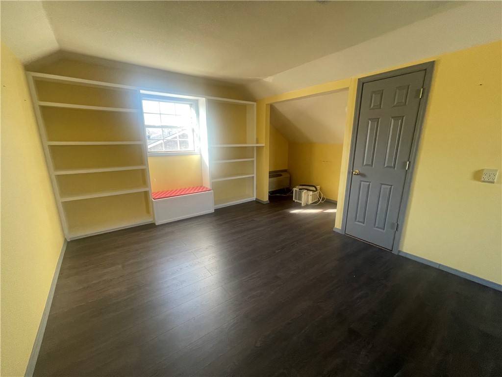 EASTON - Residential