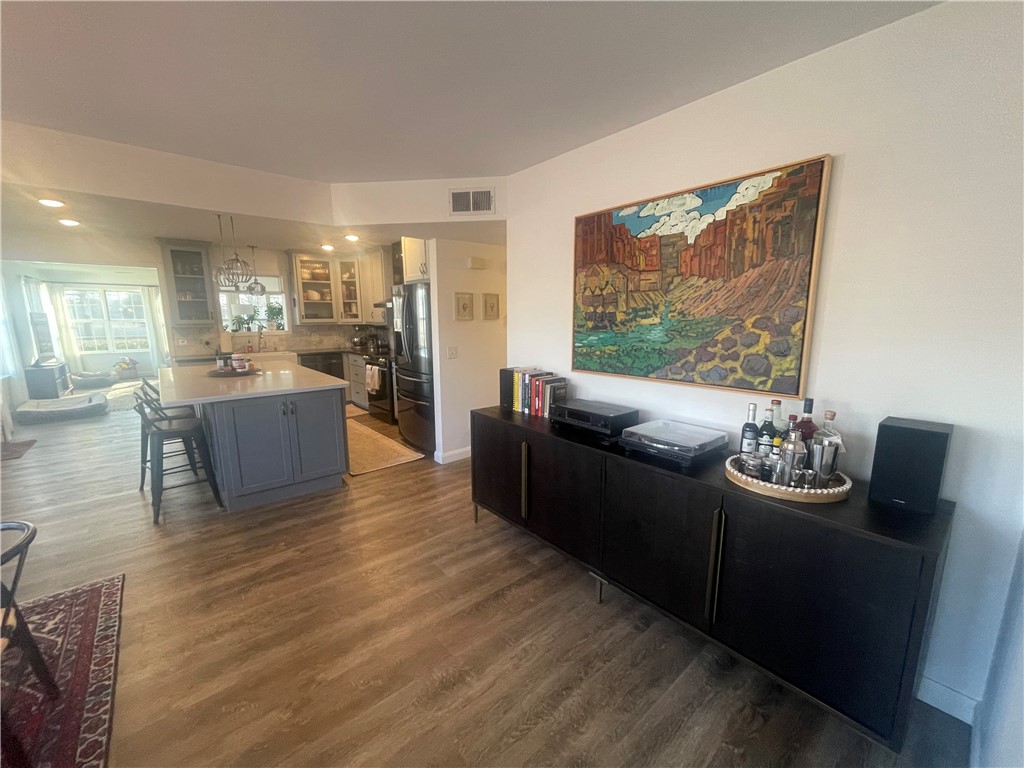 EASTON - Residential