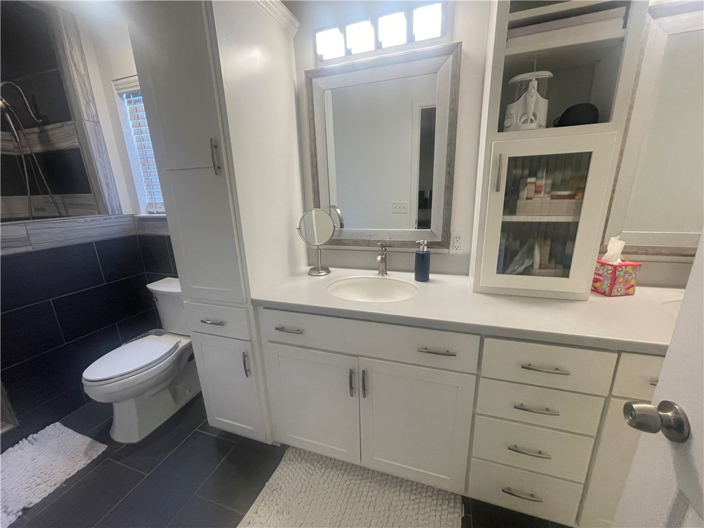 EASTON - Residential