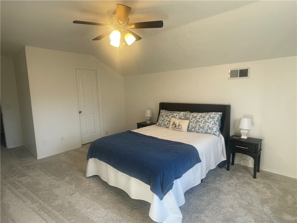 EASTON - Residential