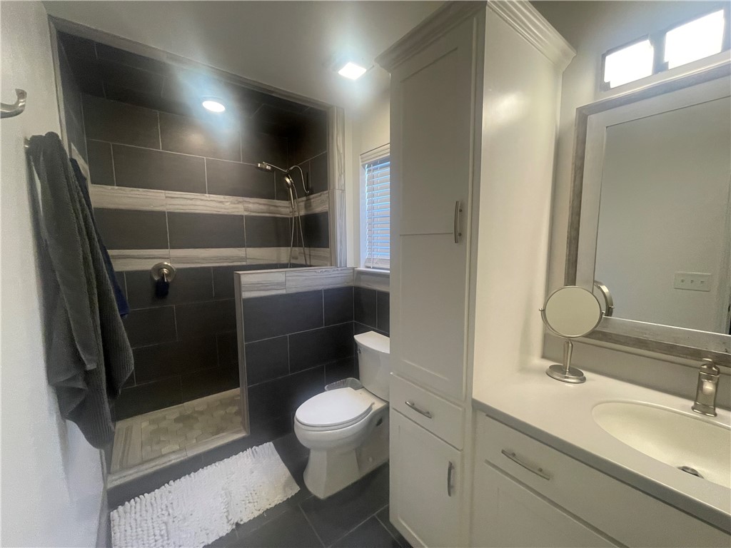 EASTON - Residential