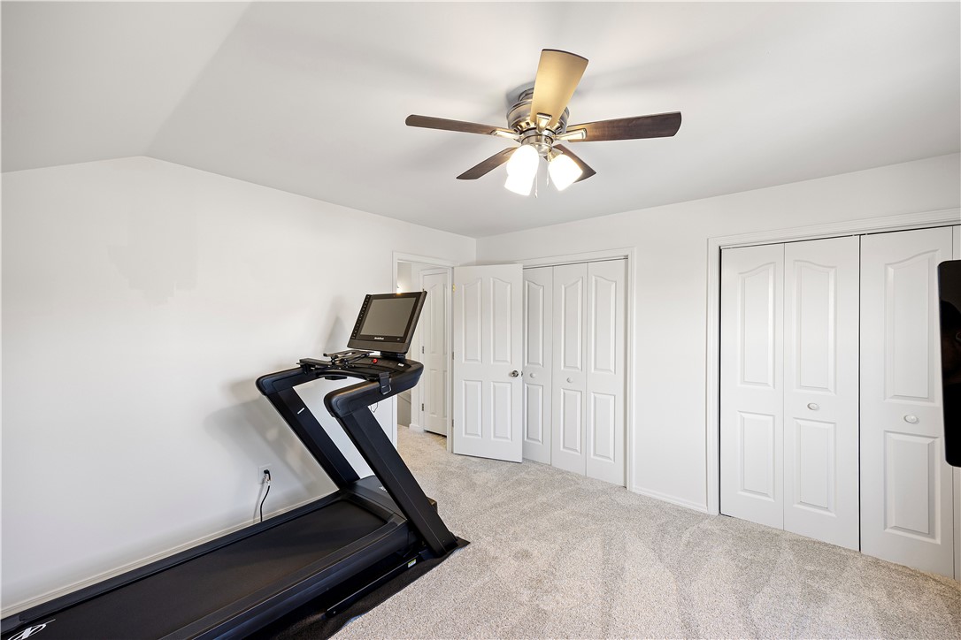 EASTON - Residential