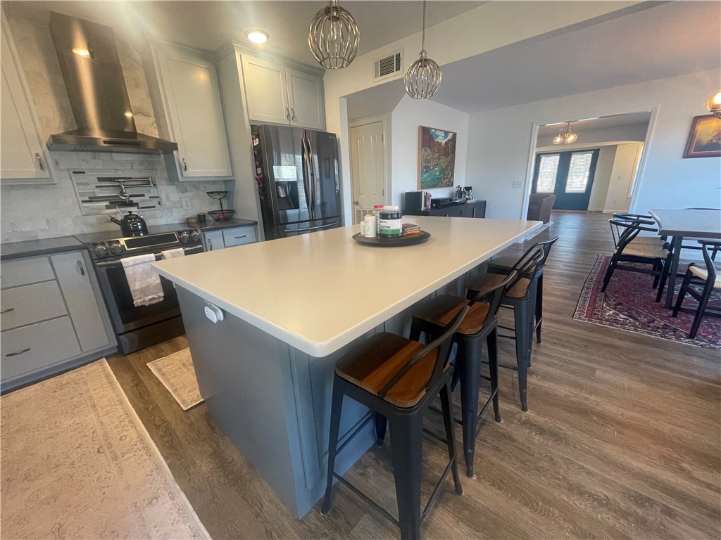 EASTON - Residential