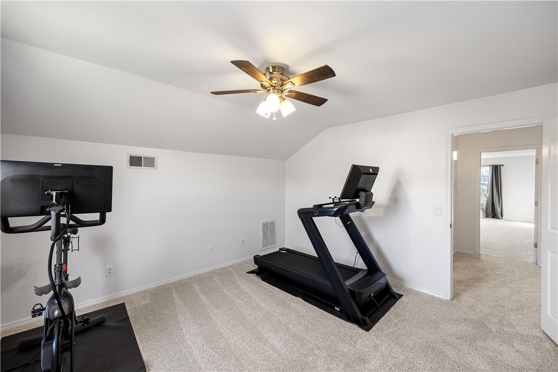 EASTON - Residential