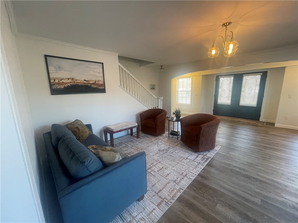 EASTON - Residential