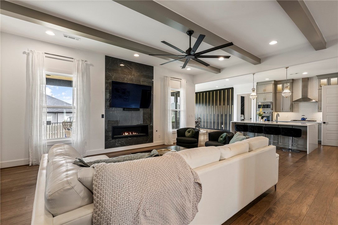 Shadow Valley - Residential