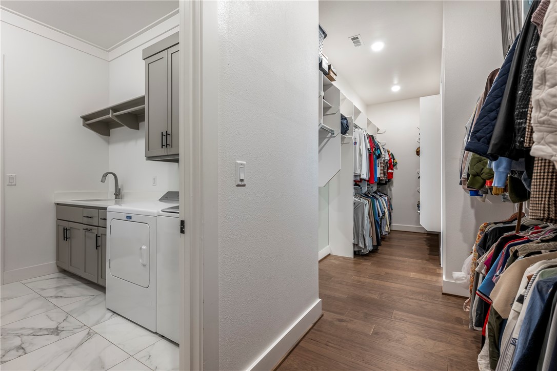 Shadow Valley - Residential