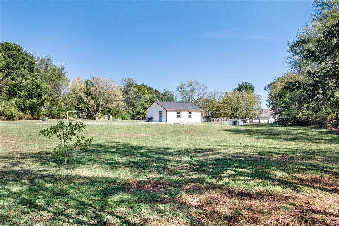 404 (2.13 acres) W Bean Street