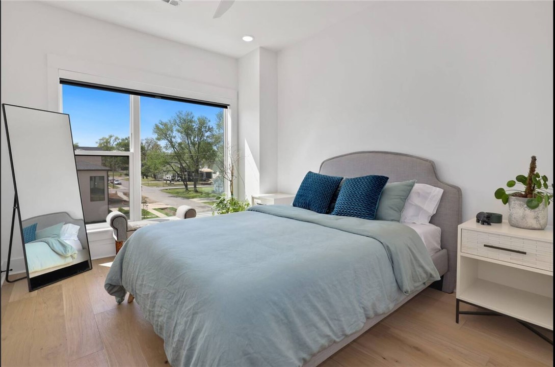 T J HOLLANDS SUB-BENTONVILLE - Residential