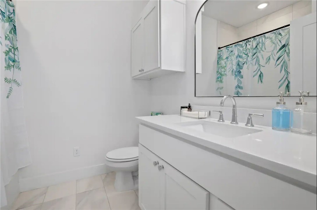 T J HOLLANDS SUB-BENTONVILLE - Residential