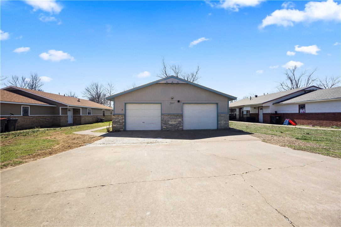 Sycamore Sub - Residential Lease