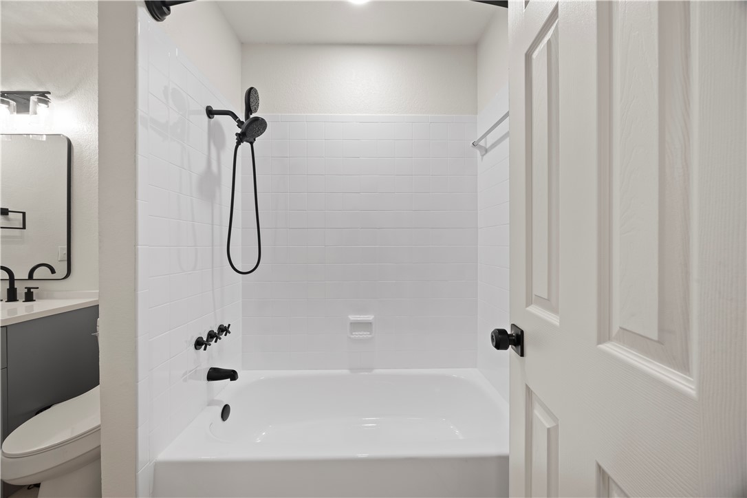 Sycamore Sub - Residential Lease