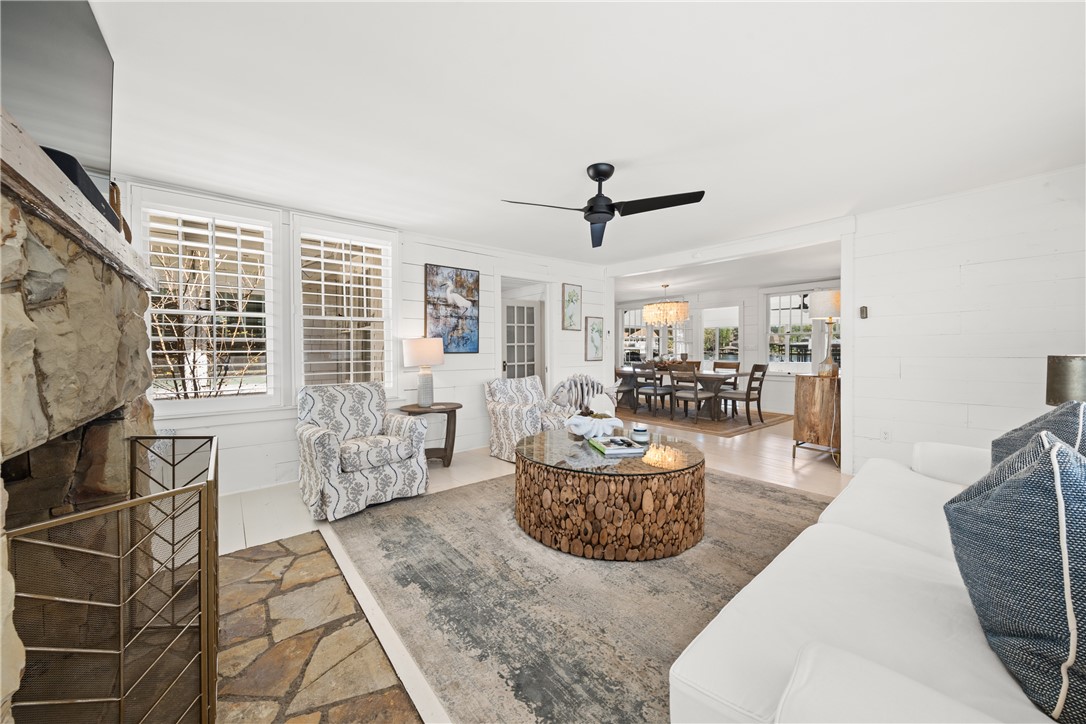 DODSON, ACRES, RIDGETOP BLOCK - Residential