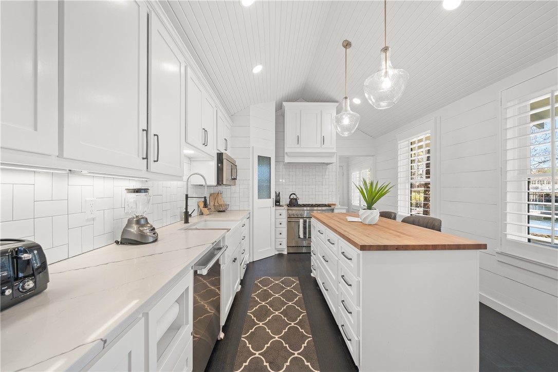 DODSON, ACRES, RIDGETOP BLOCK - Residential