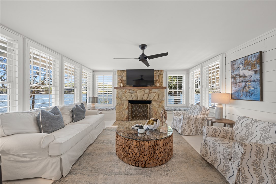 DODSON, ACRES, RIDGETOP BLOCK - Residential