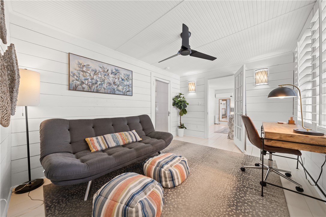 DODSON, ACRES, RIDGETOP BLOCK - Residential