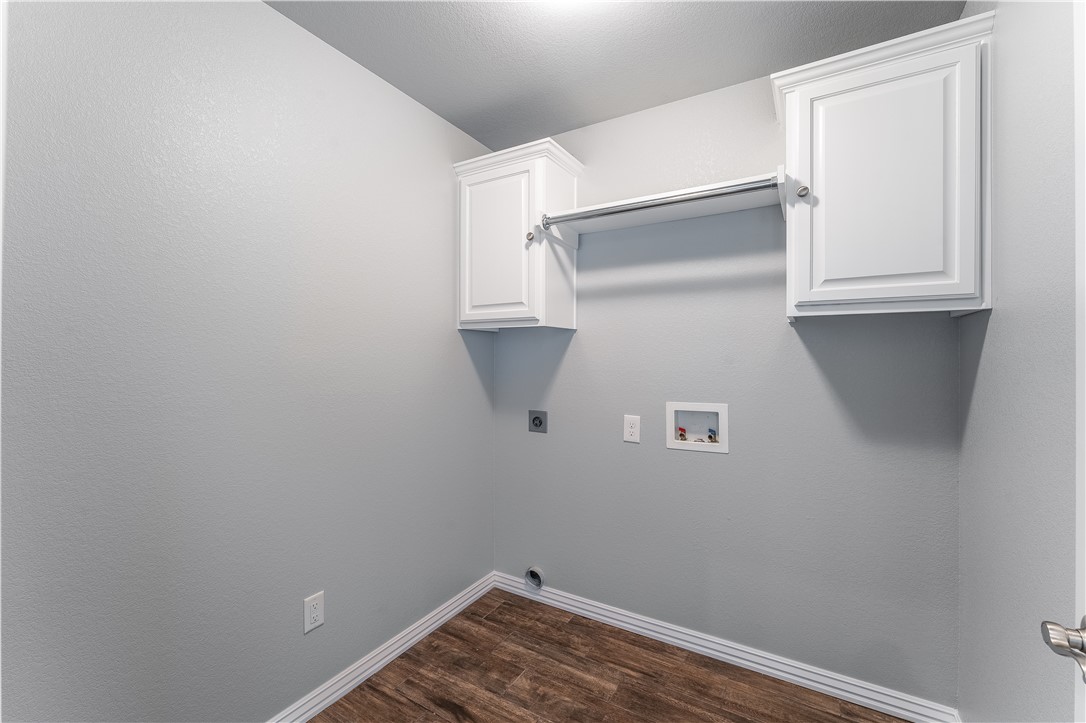 Elkhorn Sub Ph I Pea Ridge - Residential Lease