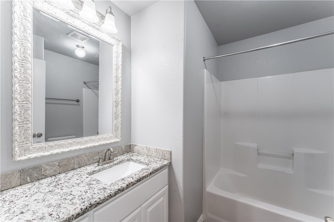 Elkhorn Sub Ph I Pea Ridge - Residential Lease