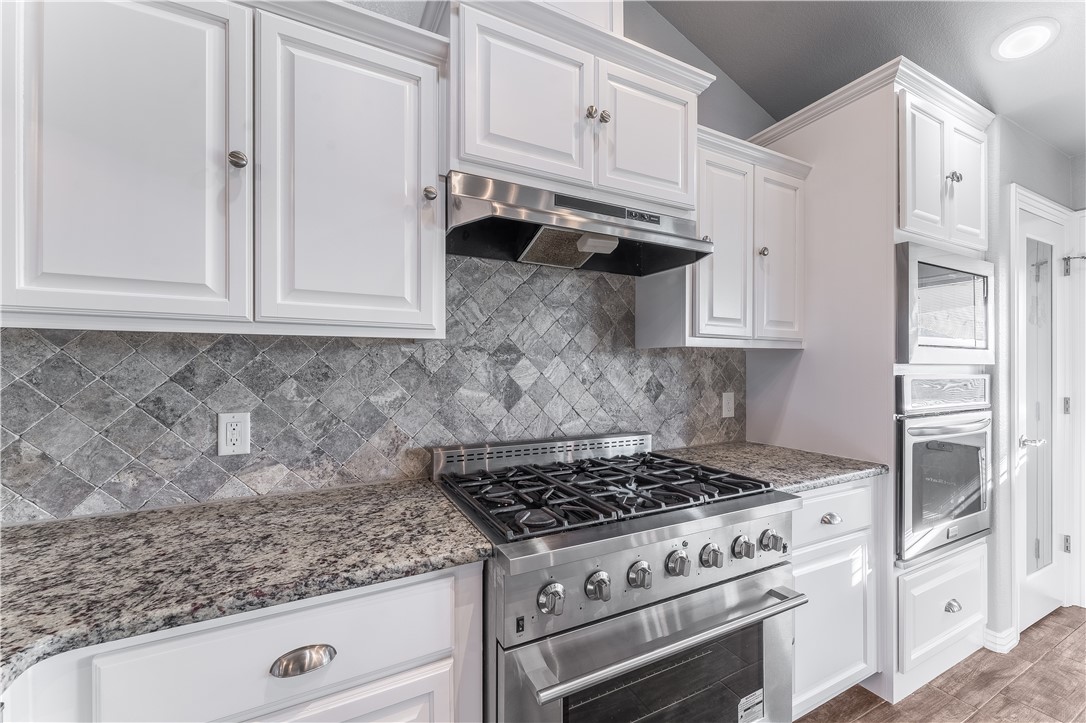 Elkhorn Sub Ph I Pea Ridge - Residential Lease