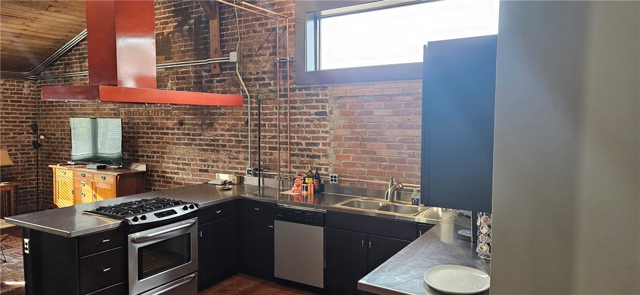 Fayetteville Outlots - Residential Lease