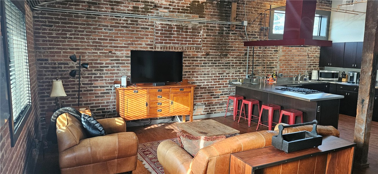 Fayetteville Outlots - Residential Lease