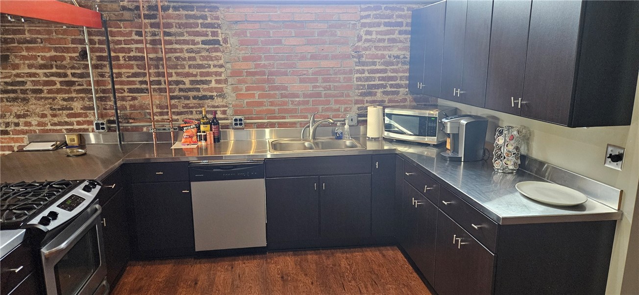 Fayetteville Outlots - Residential Lease