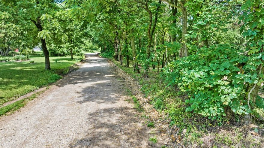 Great 3 ac mol for your forever dream to begin! This is a rural property, blank slate, for a home, shop, mobile home, stick built home, small hobby farm, you name it.....your dreams are sitting at your fingertips.