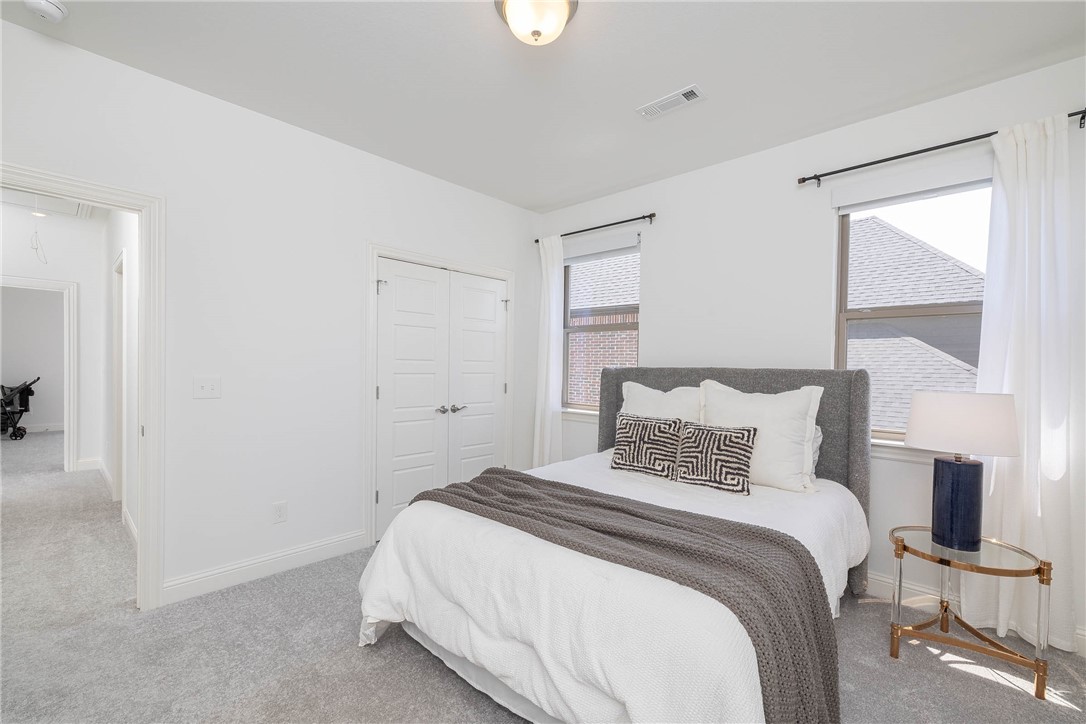 Savannah Estates Rogers - Residential