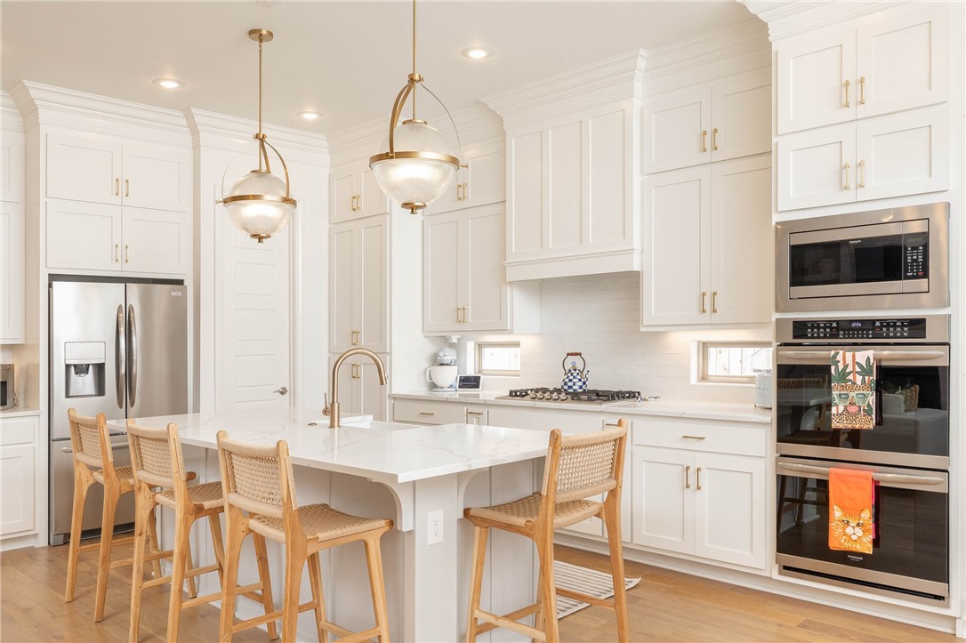 Savannah Estates Rogers - Residential