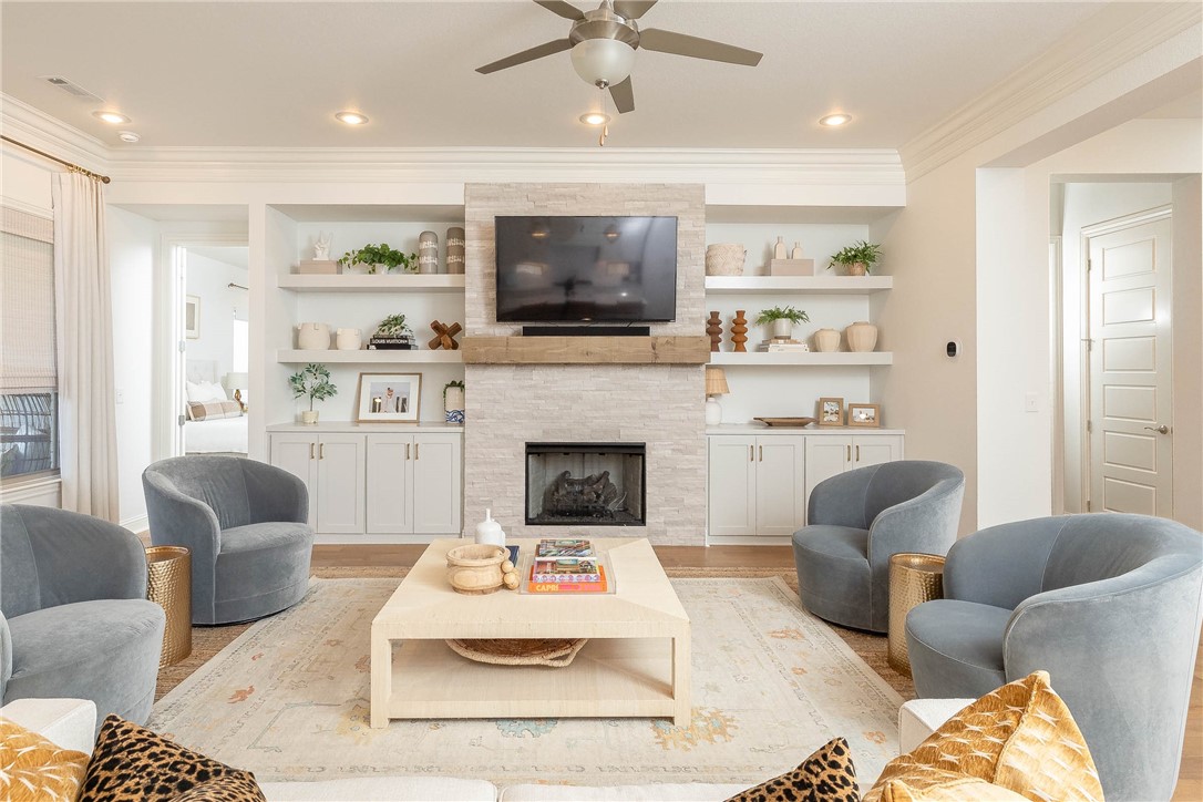 Savannah Estates Rogers - Residential