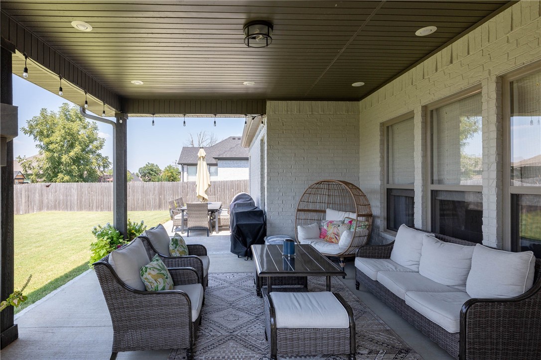 Savannah Estates Rogers - Residential