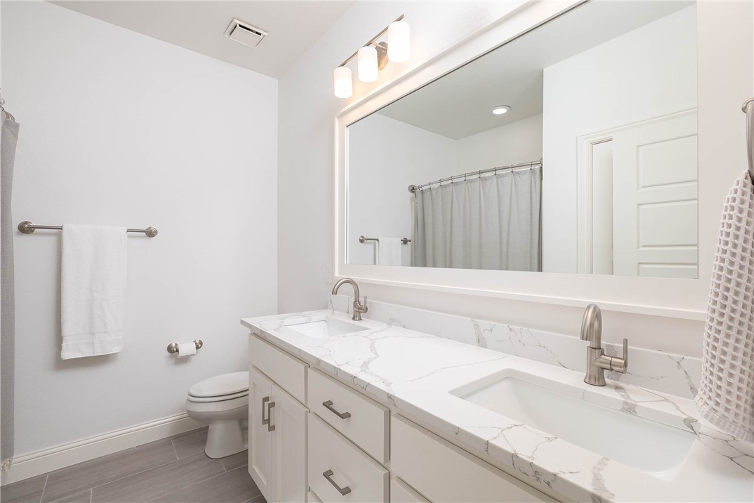 Savannah Estates Rogers - Residential