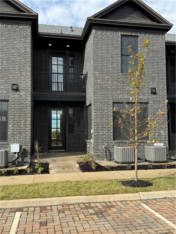 Pinnacle Village - Residential