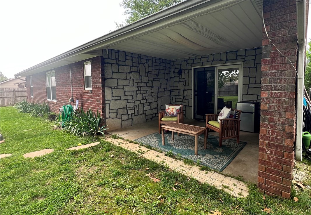 Ranch Plaza Rogers - Residential Lease