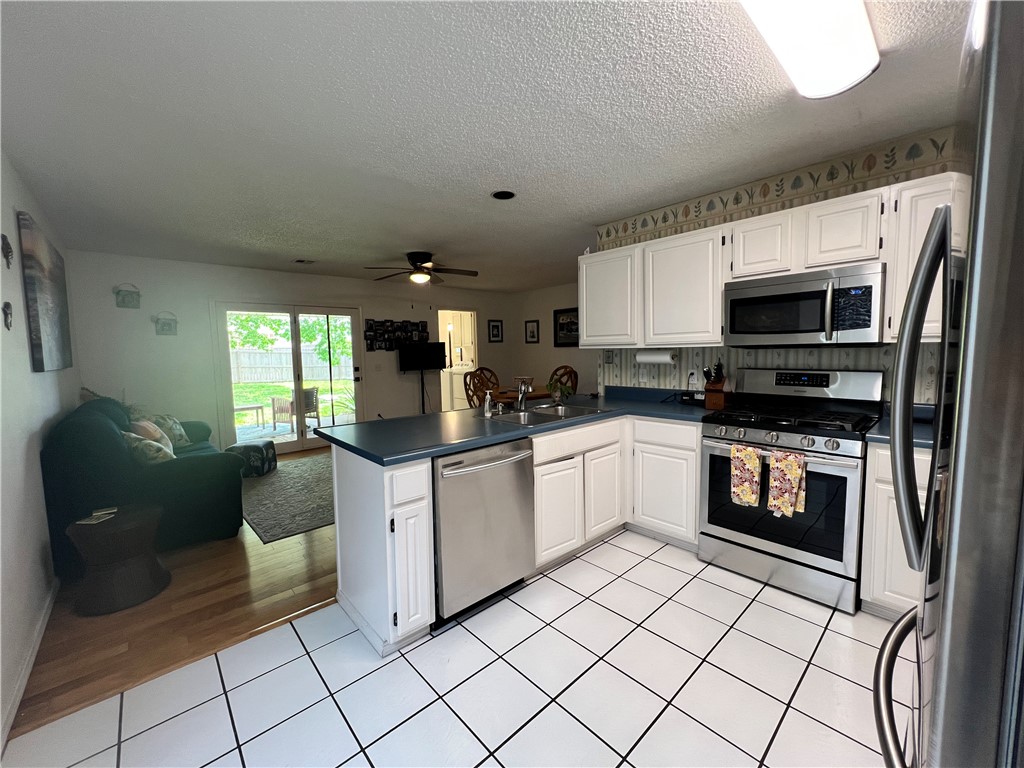 Ranch Plaza Rogers - Residential Lease