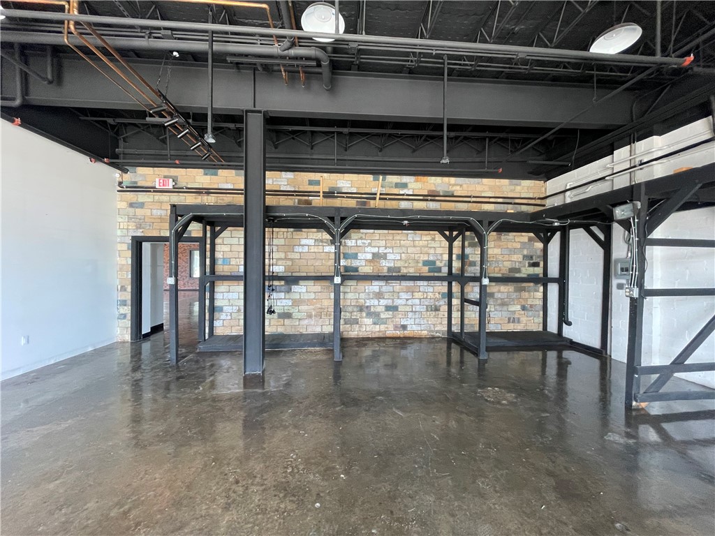 Railroad Addition - Commercial Lease