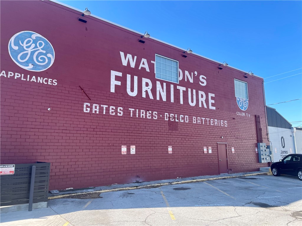 Railroad Addition - Commercial Lease