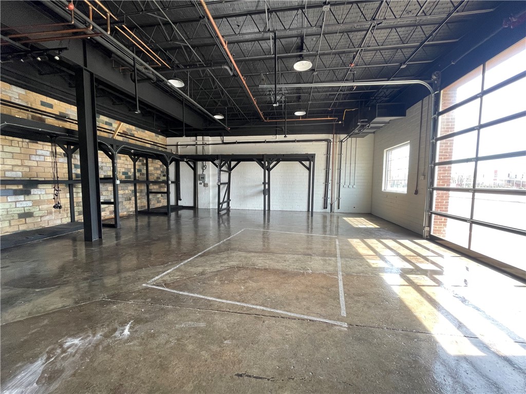 Railroad Addition - Commercial Lease