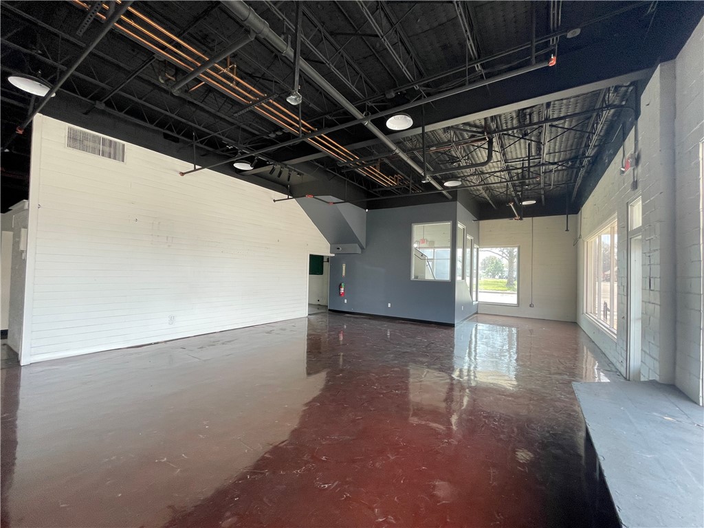 Railroad Addition - Commercial Lease